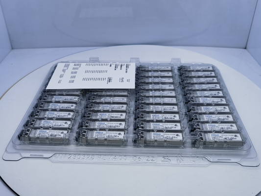 Original Finisar FTLF8532P4BCV Optical Module 32G 850nm Short Wavelength SFP+ Transceiver