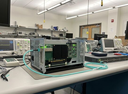 Mellanox MCX75310AAS-NEAT ConnectX-7 400Gb/s NDR InfiniBand Single Port OSFP PCIe 5.0 x16 Network Card for AI Server